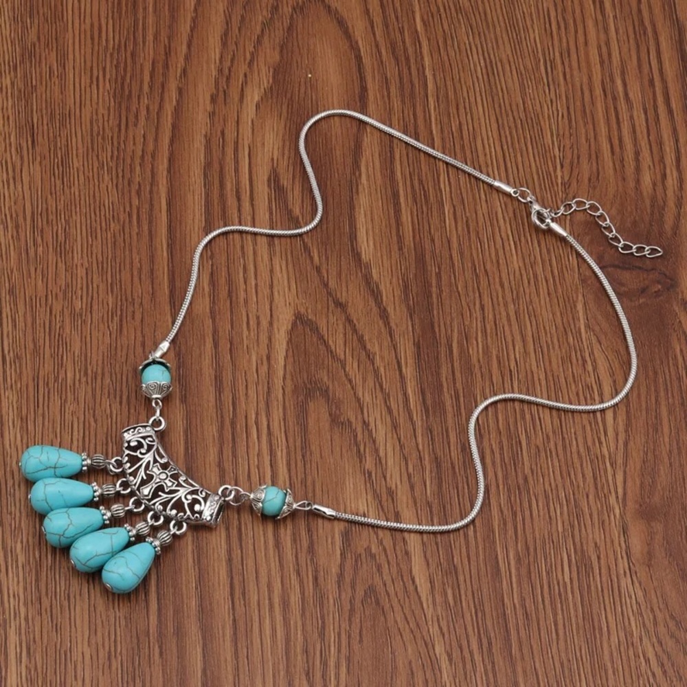 Ethnic Hollow Carved Necklaces Bohemia Natural Sto - Picture 3 of 3